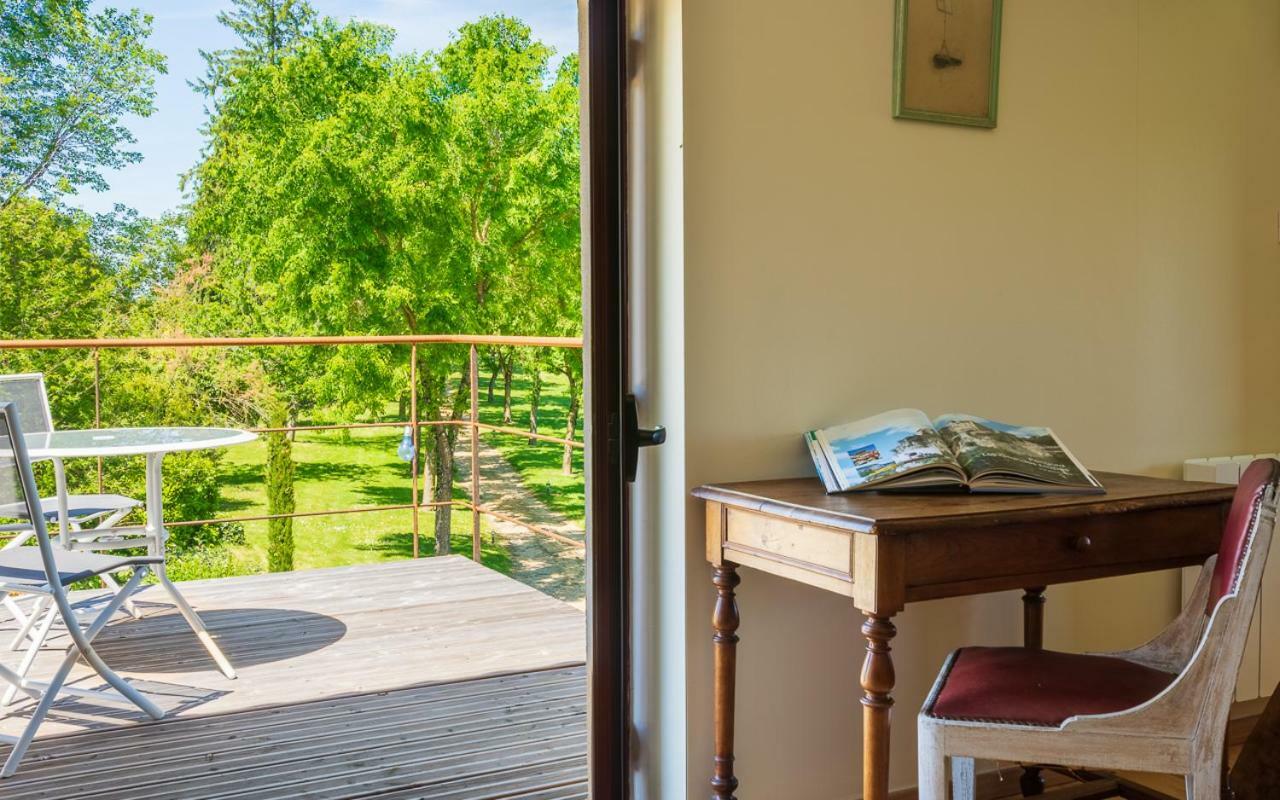 Villa Domaine Des Ormeaux Ajat Esterno foto