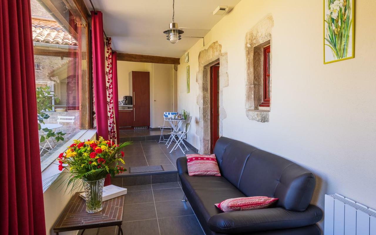 Villa Domaine Des Ormeaux Ajat Esterno foto