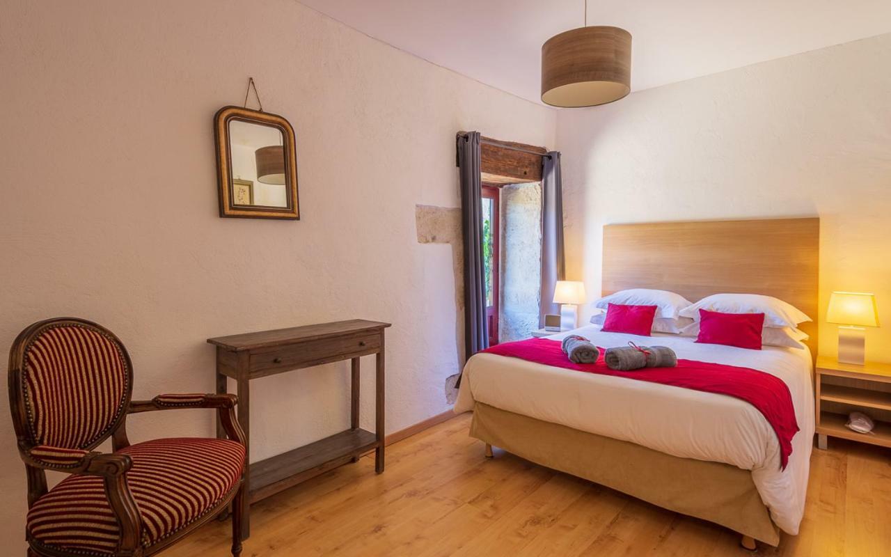 Villa Domaine Des Ormeaux Ajat Esterno foto